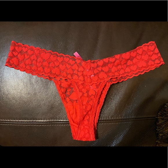 New Victoria’s Secret Red heart lace panty